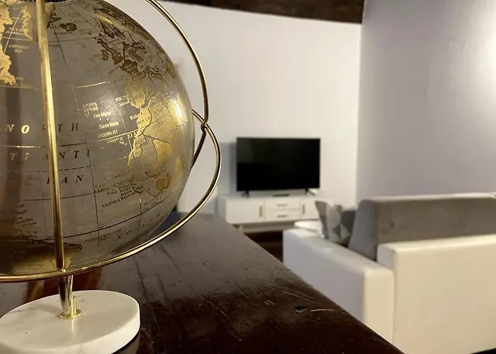 Tower Gombito's Апартаменти Бергамо